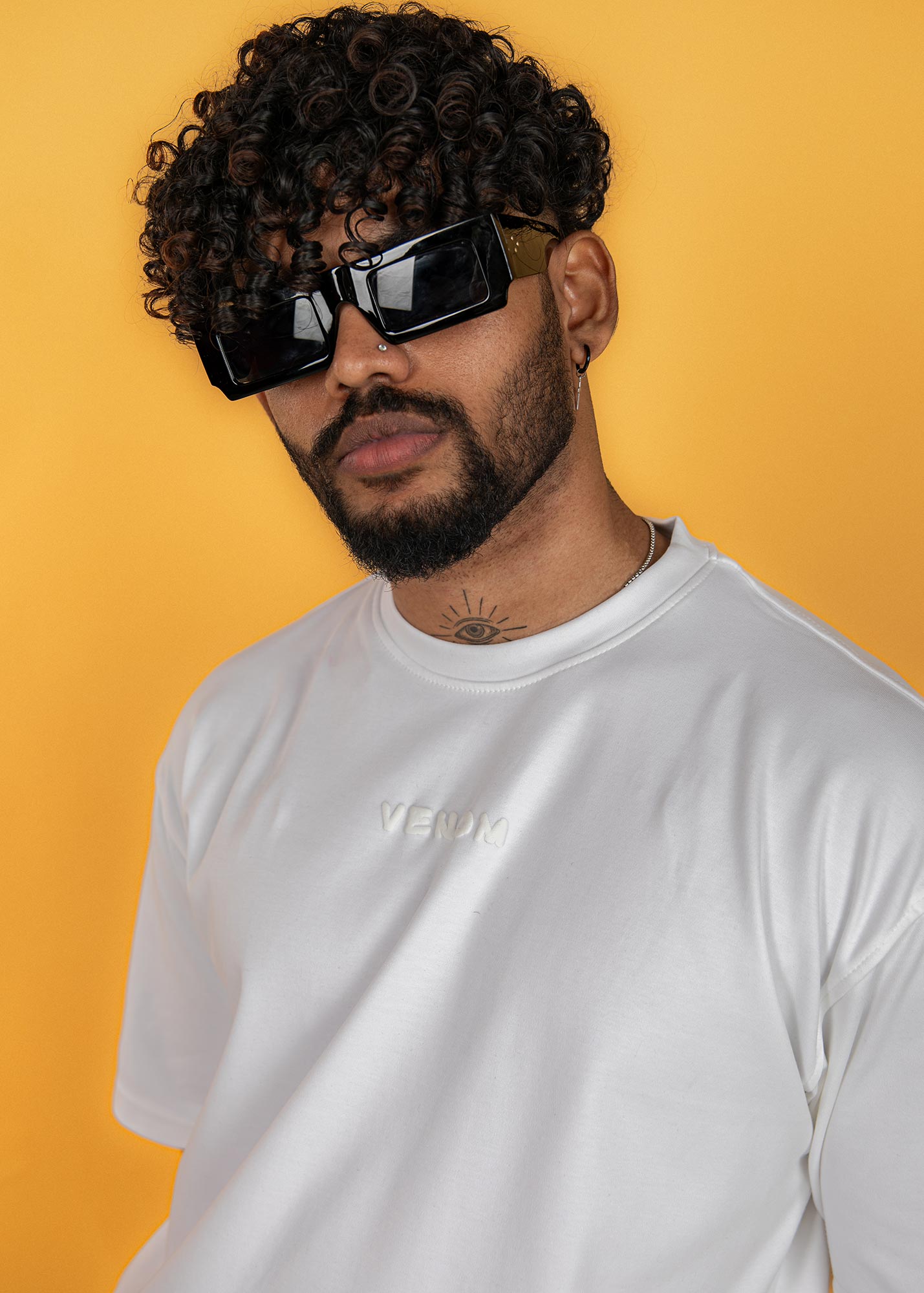 VENOM | CONTRAST 3D PRINT OVERSIZE TEE