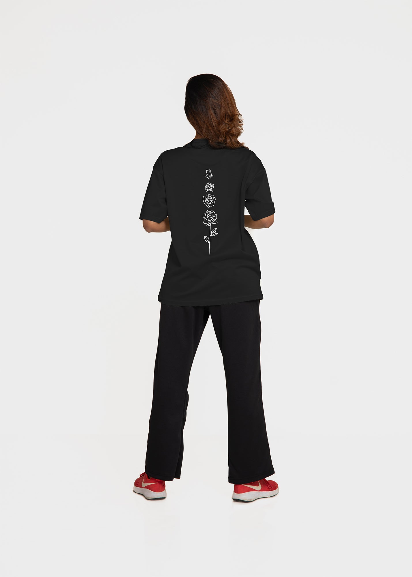 VENOM | EMBROIDERED FLORAL TEE