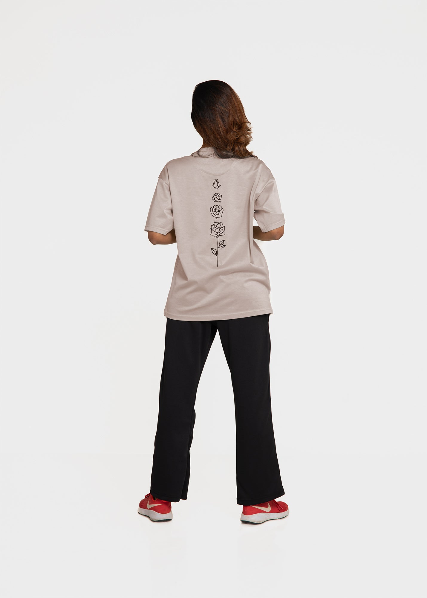 VENOM | EMBROIDERED FLORAL TEE